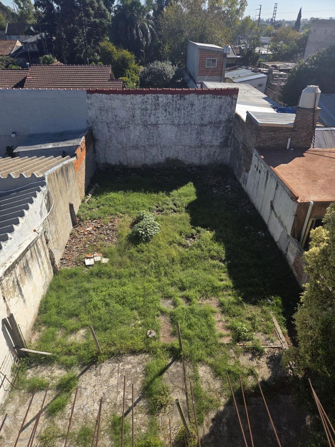 Local Comercial en Alquiler en Ituzaingo, G.B.A. Zona Oeste
