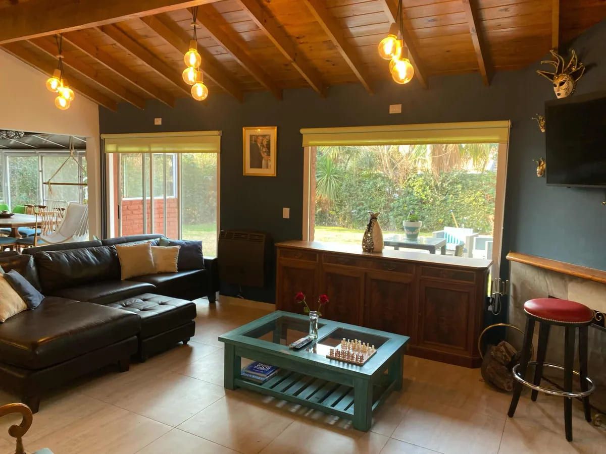 VENTA DE CASA EN Esteban Echeverría - Canning - 9