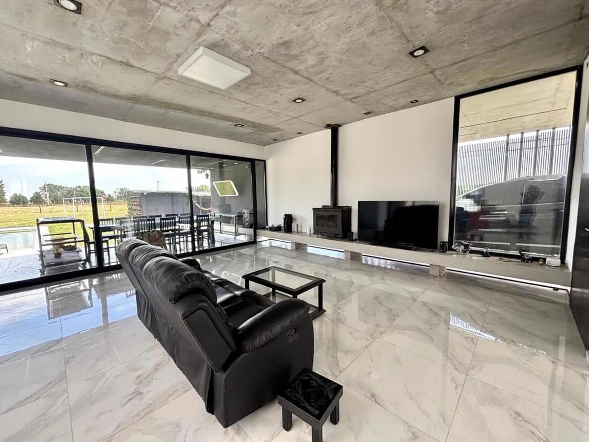 ALQUILER DE CASA EN Ezeiza - Estancia Villa María - 3
