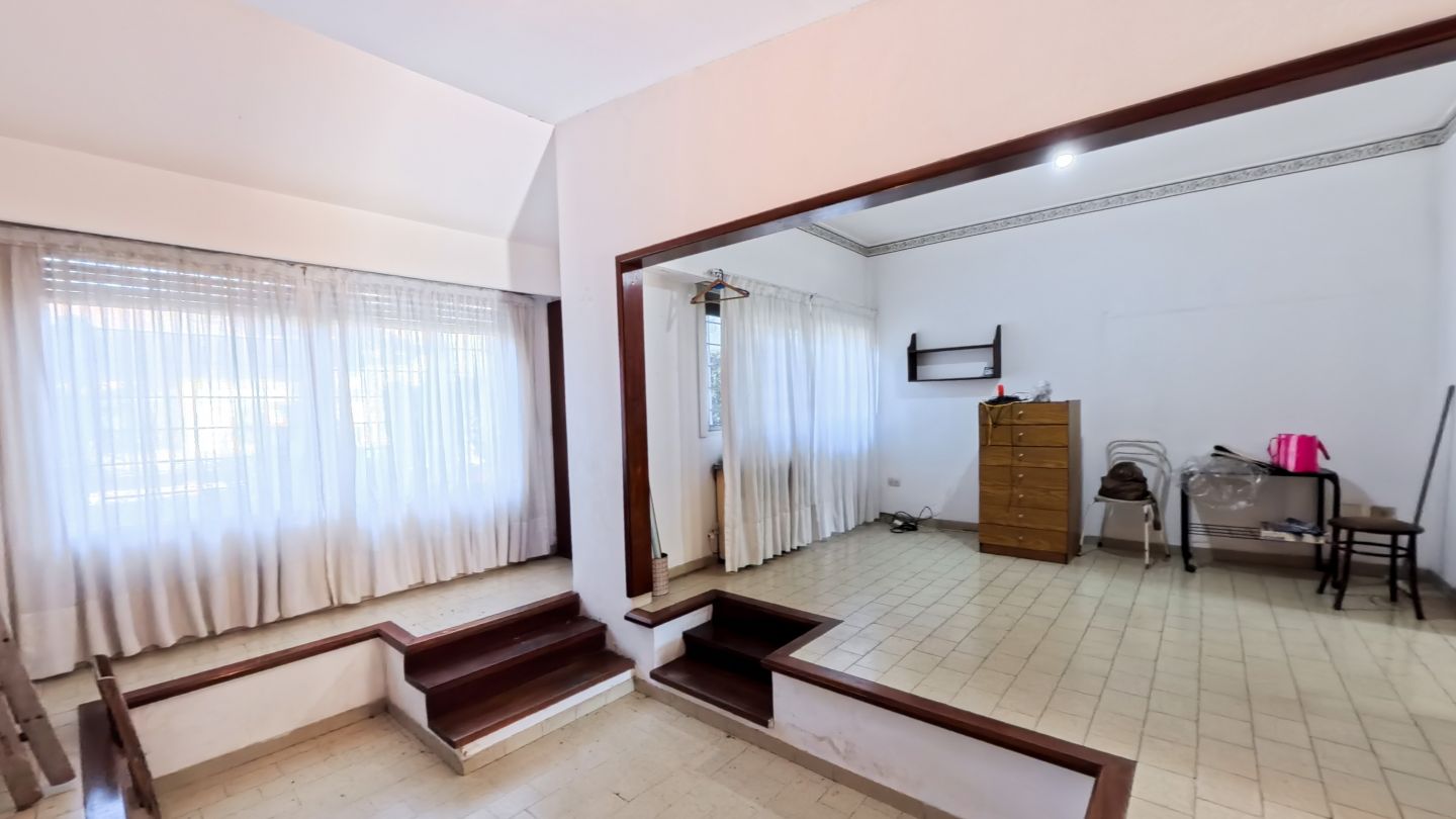 Casa en Venta en General San Martin, G.B.A. Zona Norte