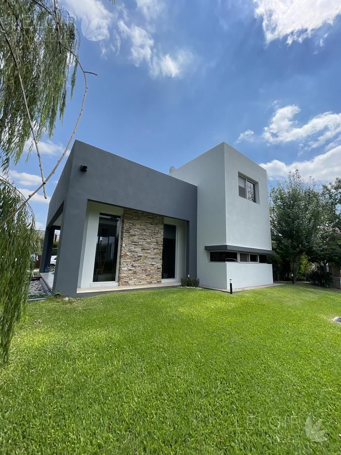Casa en Venta en Ituzaingo, G.B.A. Zona Oeste