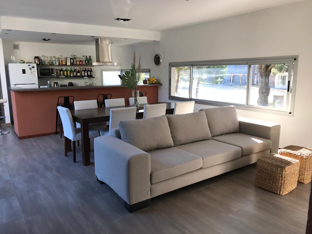 Casa EN ALQUILER TEMPORARIO