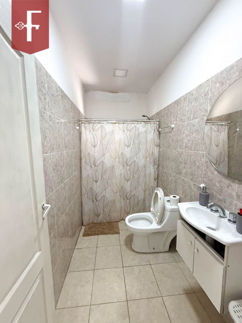 VENTA DE CASA EN Juana Koslay - BARRIO MANQUEGUE - 10