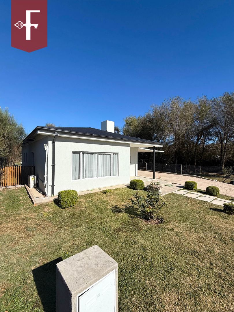 VENTA DE CASA EN Juana Koslay - BARRIO MANQUEGUE - 12