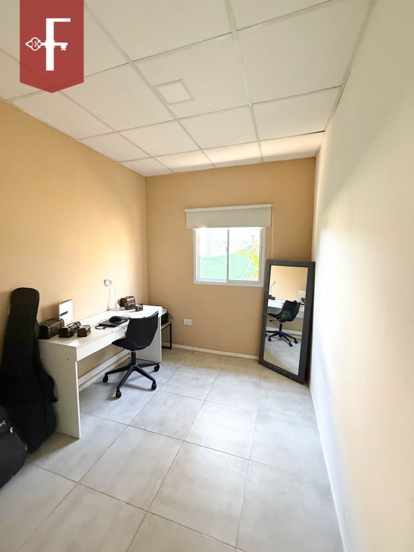 VENTA DE CASA EN Juana Koslay - BARRIO MANQUEGUE - 8