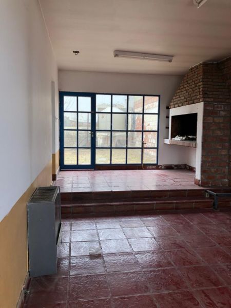 Casa en Venta en Caleta Olivia, Santa Cruz