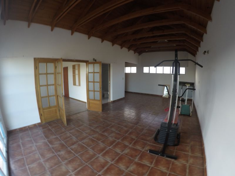 Casa en Venta en Caleta Olivia, Santa Cruz