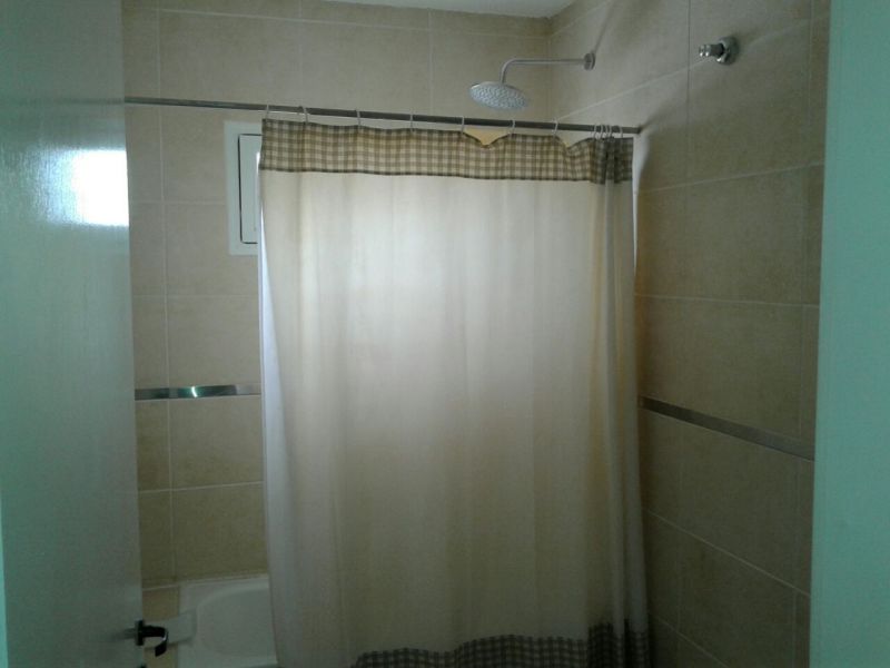 VENTA DE CASA EN PICO TRUNCADO - ZONA ESTE - 9