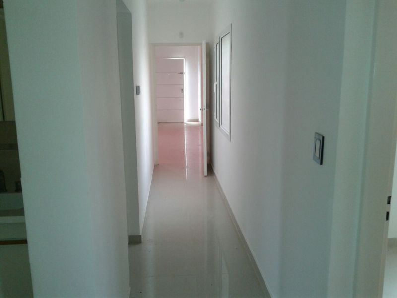 VENTA DE CASA EN PICO TRUNCADO - ZONA ESTE - 6
