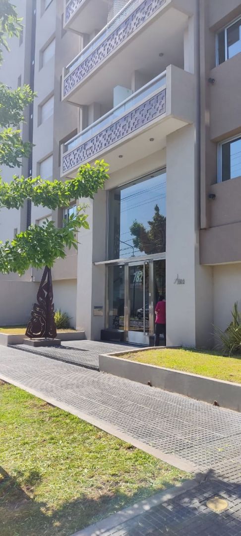 Departamento en Venta en Ituzaingo, G.B.A. Zona Oeste