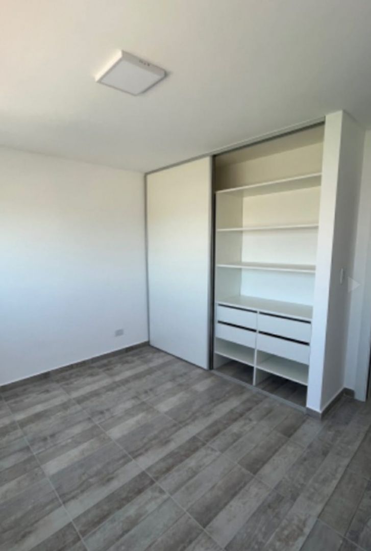 Departamento en Venta en Moron, G.B.A. Zona Oeste