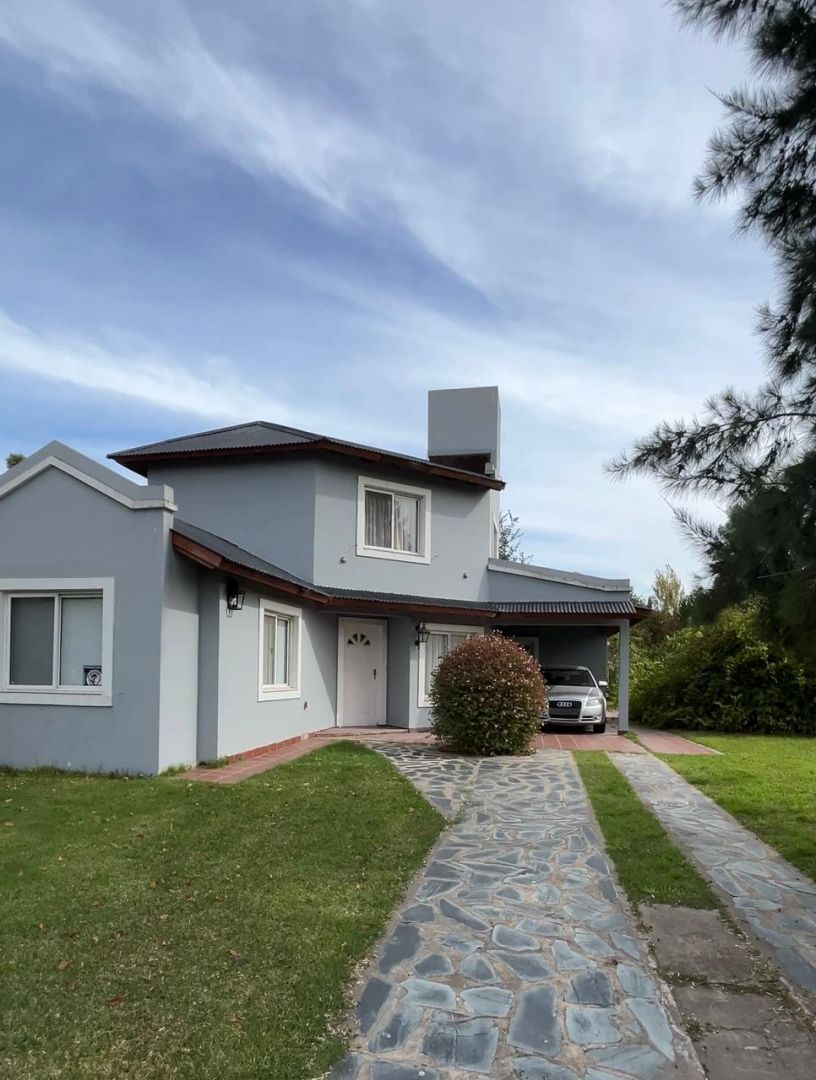 Casa EN VENTA
