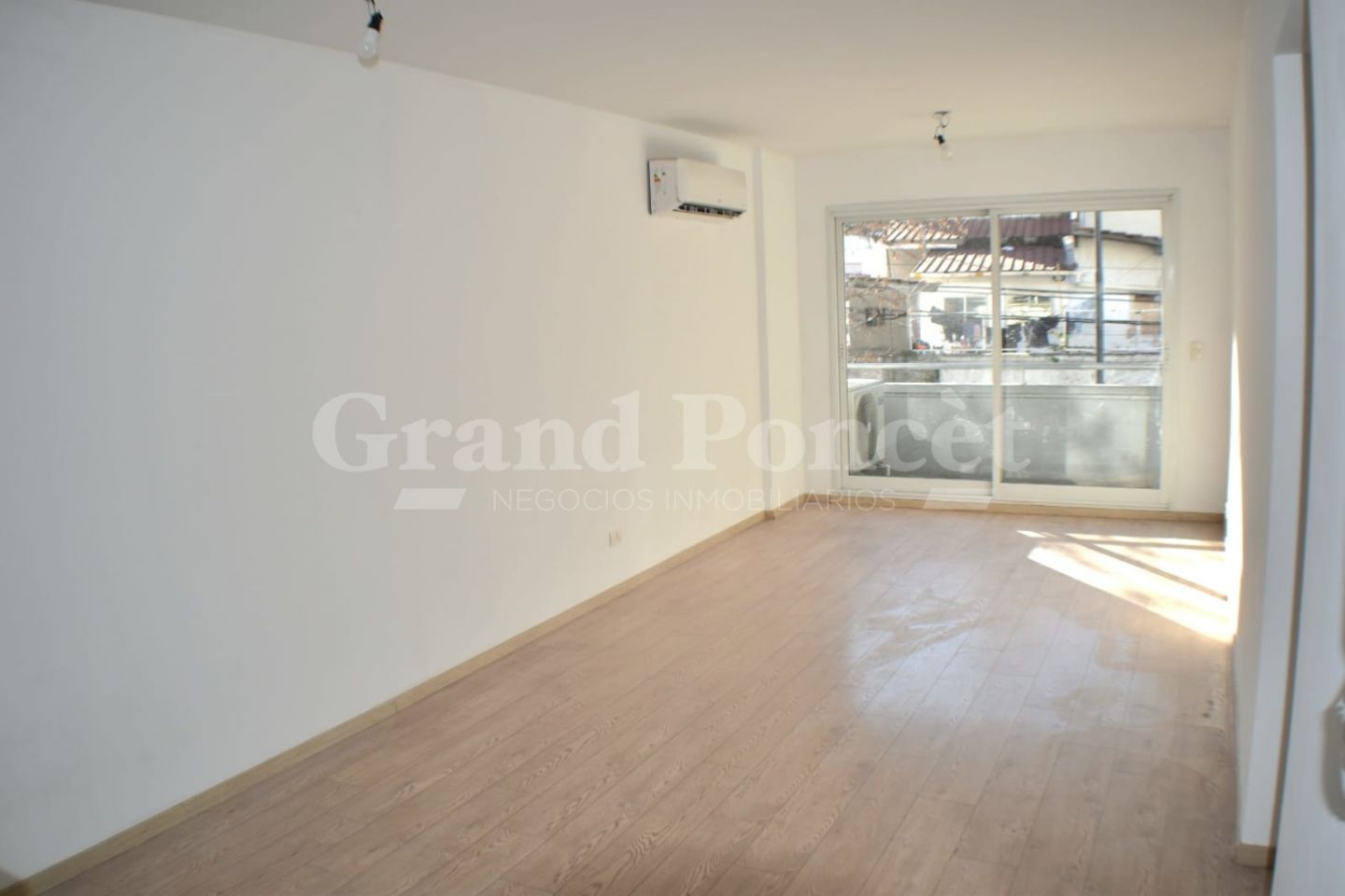 VENTA DE DEPARTAMENTO EN Capital Federal - Parque Patricios - 7
