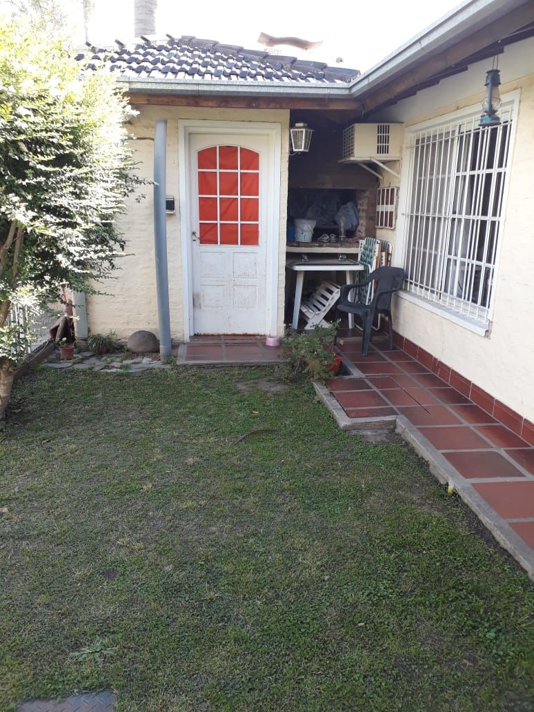 VENTA DE CASA EN José C Paz - 22
