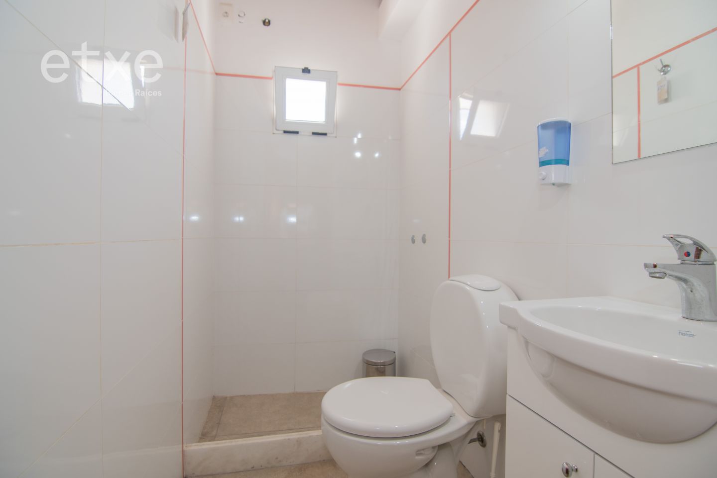 LOCAL EN VENTA