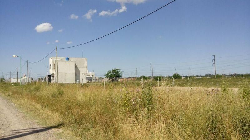 VENTA DE LOTE EN La Plata - Melchor Romero - 10