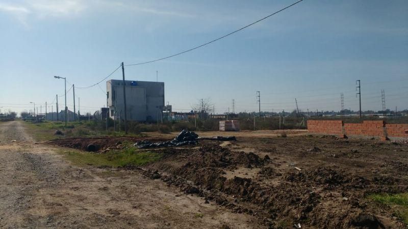 VENTA DE LOTE EN La Plata - Melchor Romero - 9