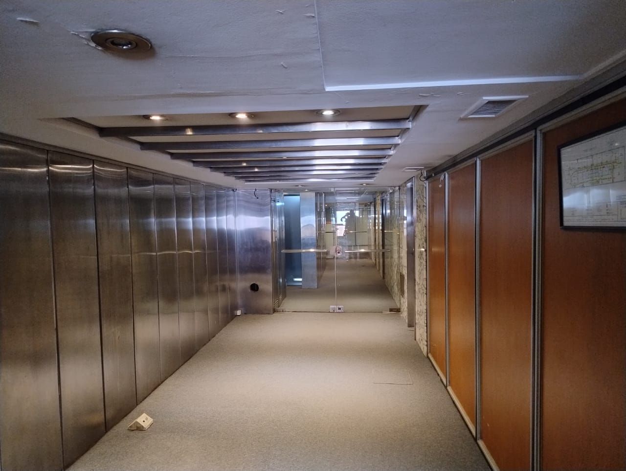 ALQUILER DE OFICINA EN Capital Federal - Retiro - 21