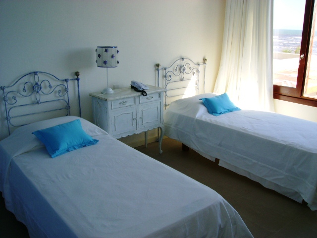 Casa EN VENTA Y ALQUILER