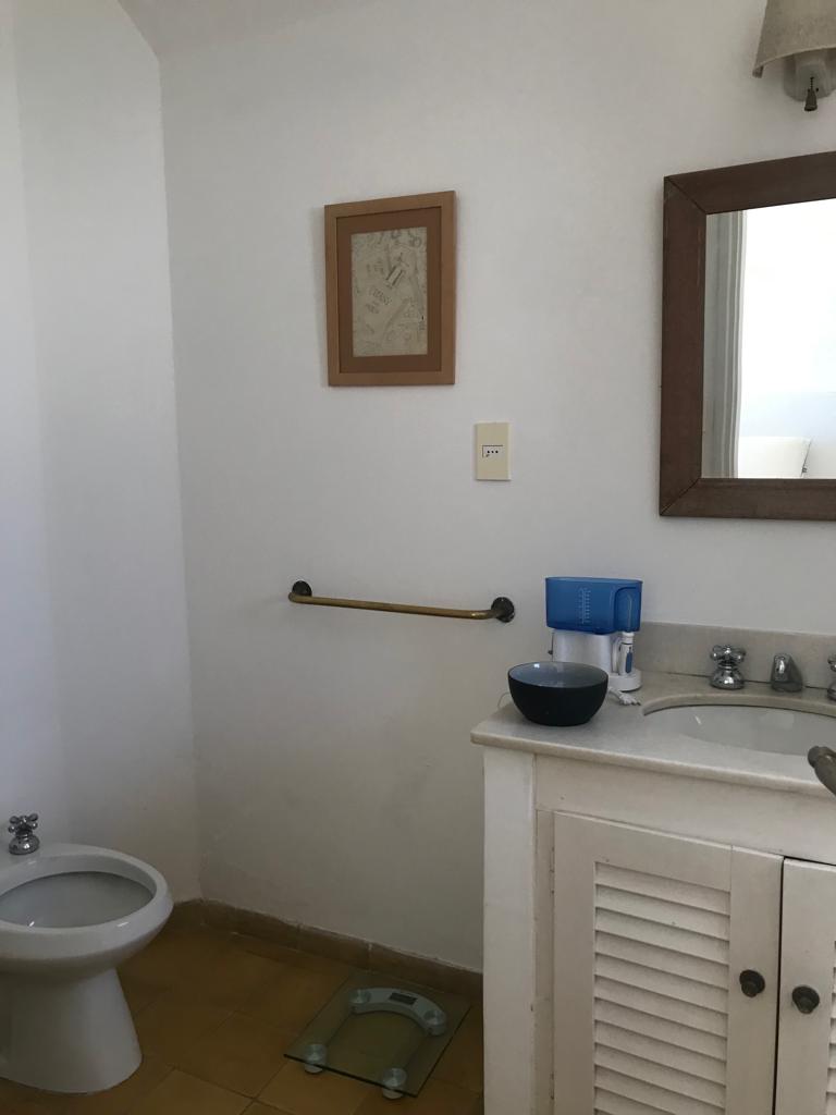 Casa EN VENTA Y ALQUILER