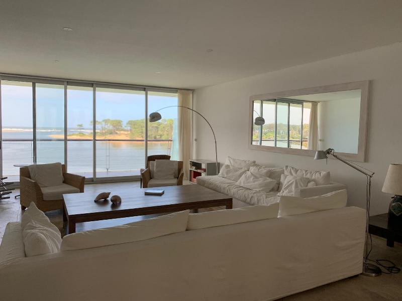 Departamento EN VENTA Y ALQUILER