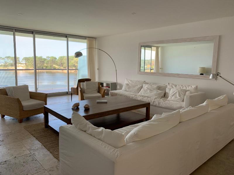 Departamento EN VENTA Y ALQUILER