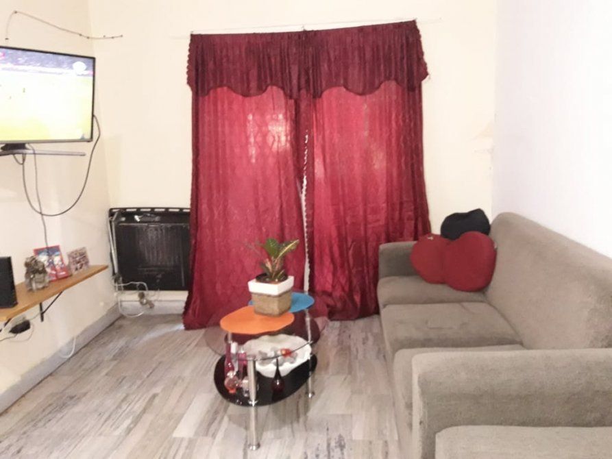Departamento en Emilio Mitre 300