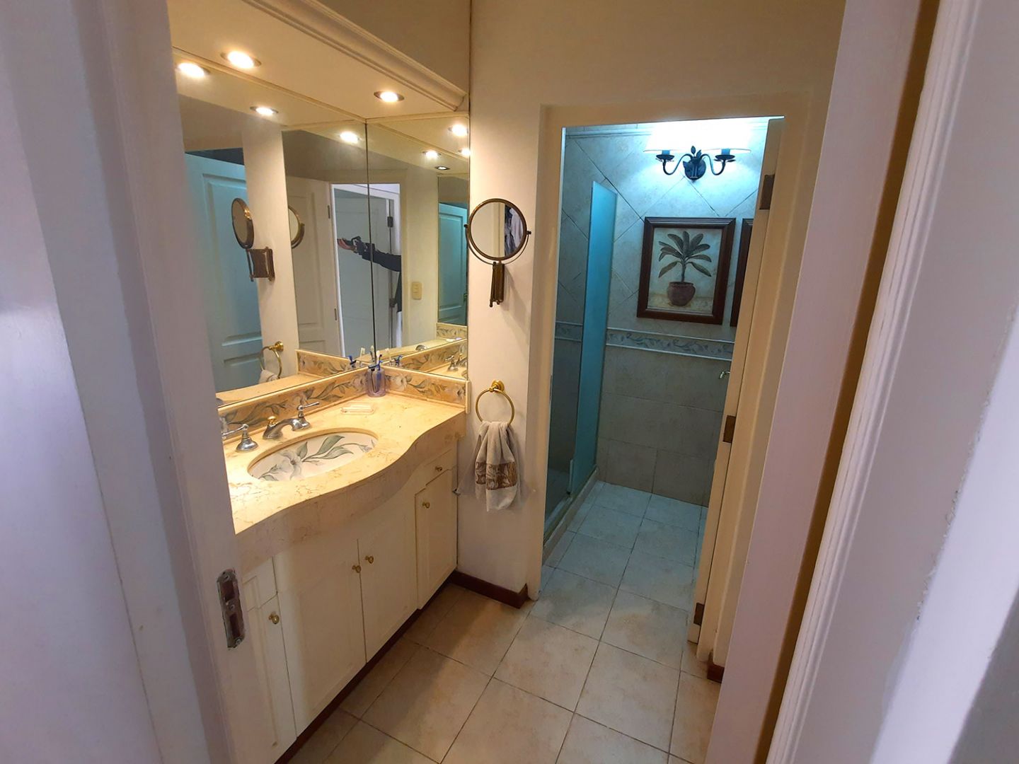 VENTA DE CASA EN San Nicolás de los Arroyos - Centro - 35
