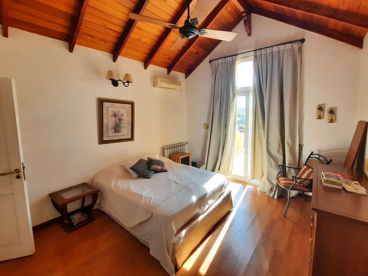 VENTA DE CASA EN San Nicolás de los Arroyos - Centro - 40