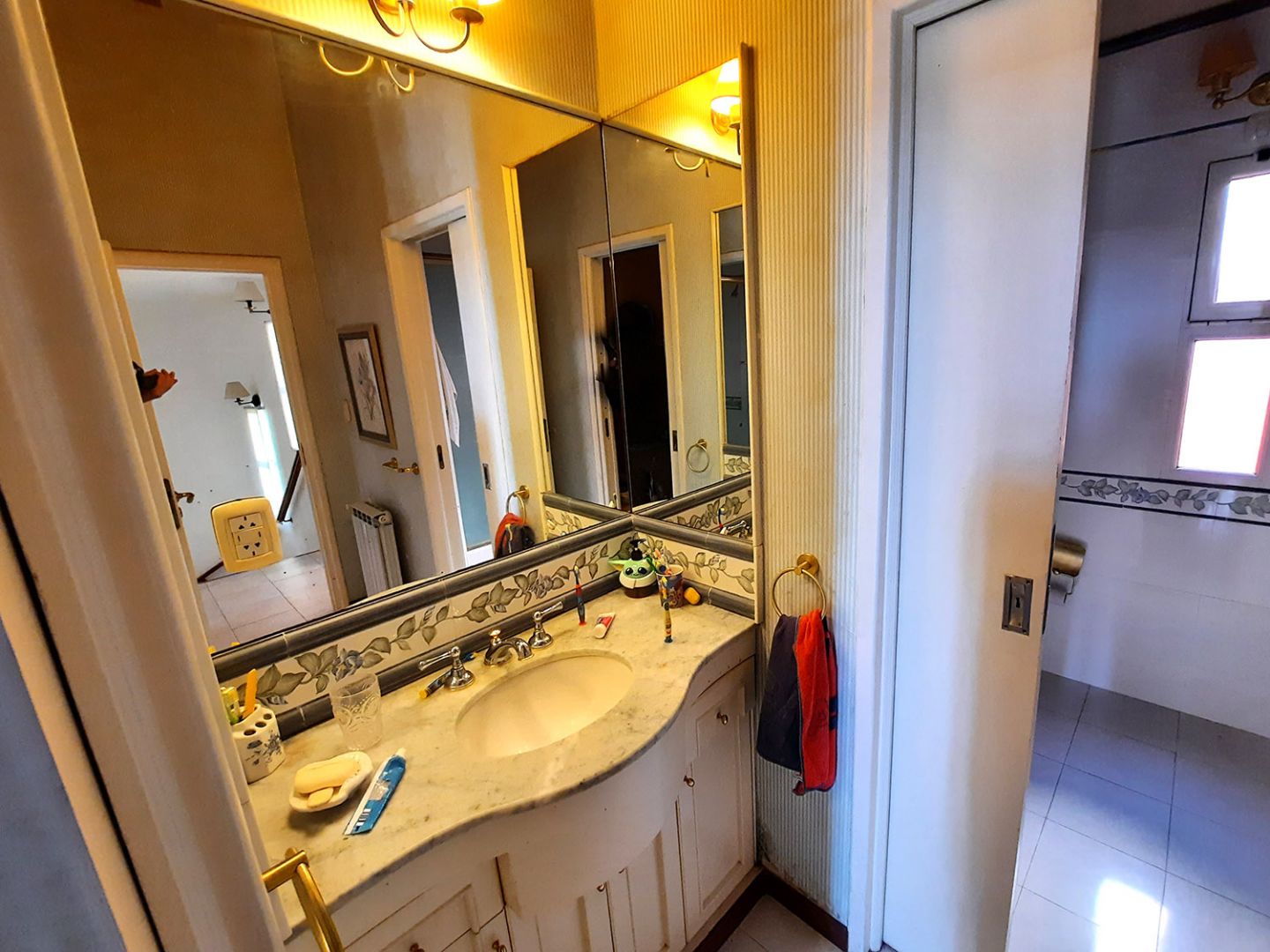 VENTA DE CASA EN San Nicolás de los Arroyos - Centro - 44