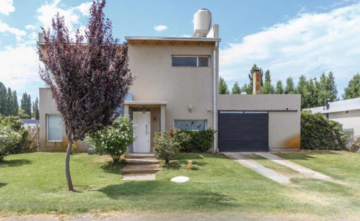 Casa en Neuquén, Barrio La Castellana | MEM806 | Mercado Inmobiliario