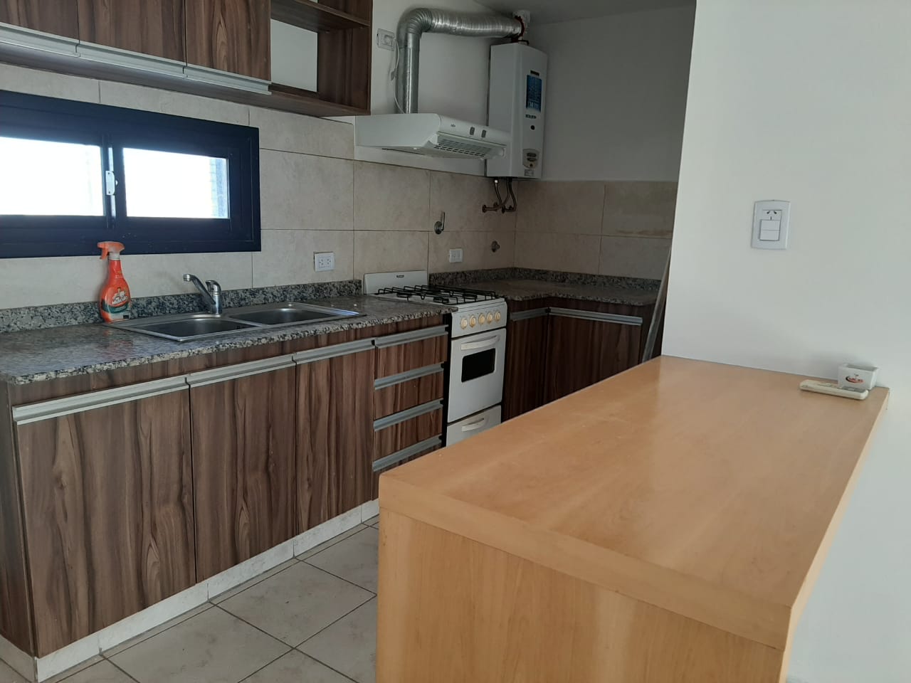 ALQUILER DE DEPARTAMENTO EN Neuquén - Canal V - 1
