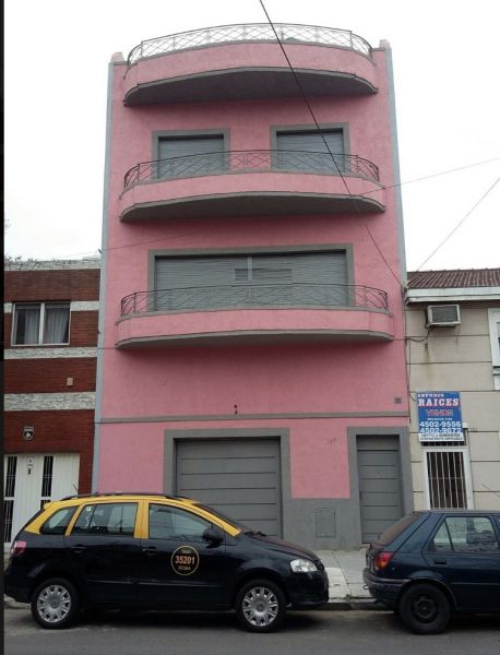 VENTA DE CASA EN Capital Federal - Villa Luro - 1