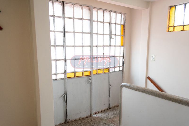 VENTA DE CASA EN Capital Federal - Villa Luro - 36