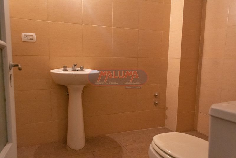 VENTA DE CASA EN Capital Federal - Villa Luro - 5