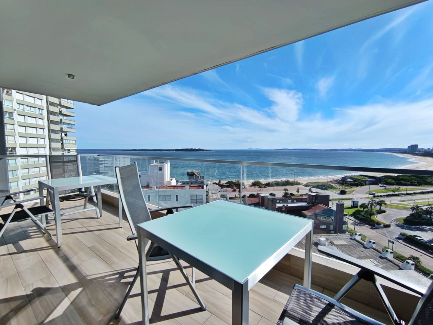 Apartamento en venta Playa Mansa 3 ambientes