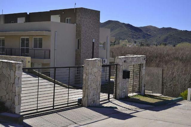 ALQUILER DE DEPARTAMENTO EN Potrero de los Funes — foto 2