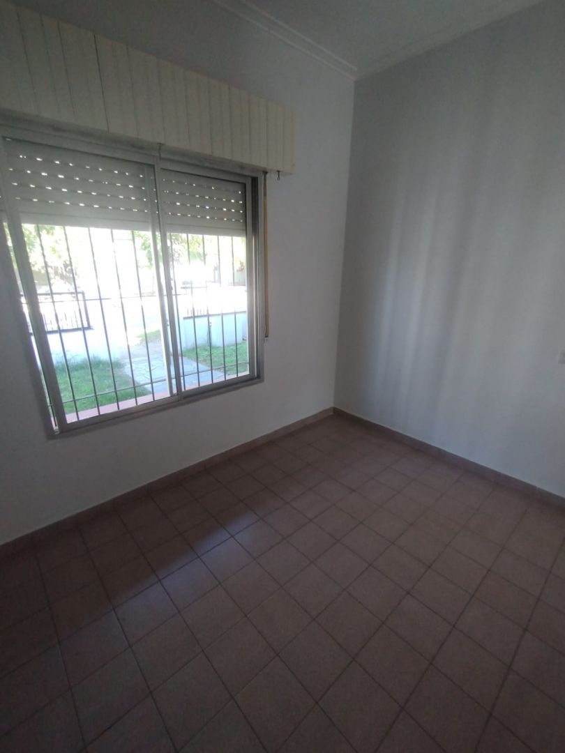 VENTA DE CASA EN Veinticinco de Mayo - 11