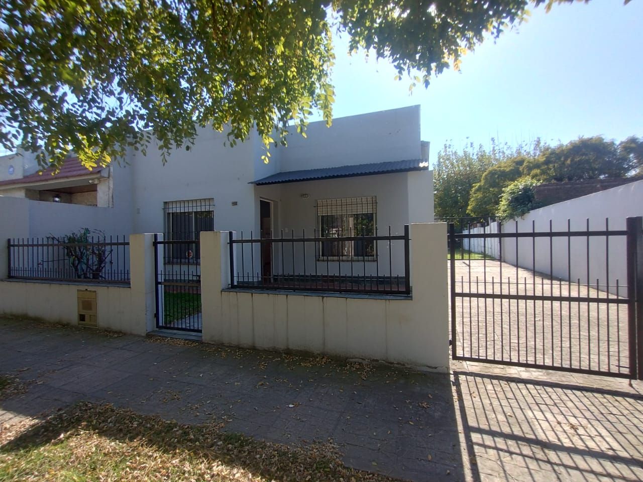 VENTA DE CASA EN Veinticinco de Mayo - 3