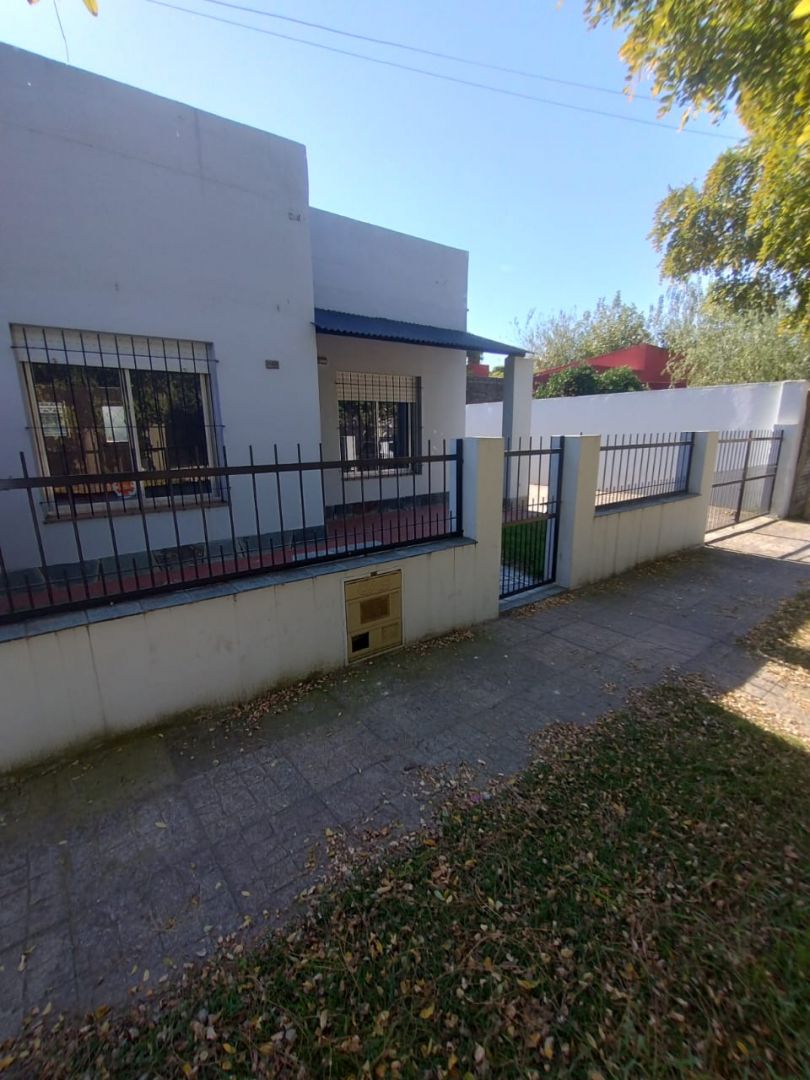 VENTA DE CASA EN Veinticinco de Mayo - 4