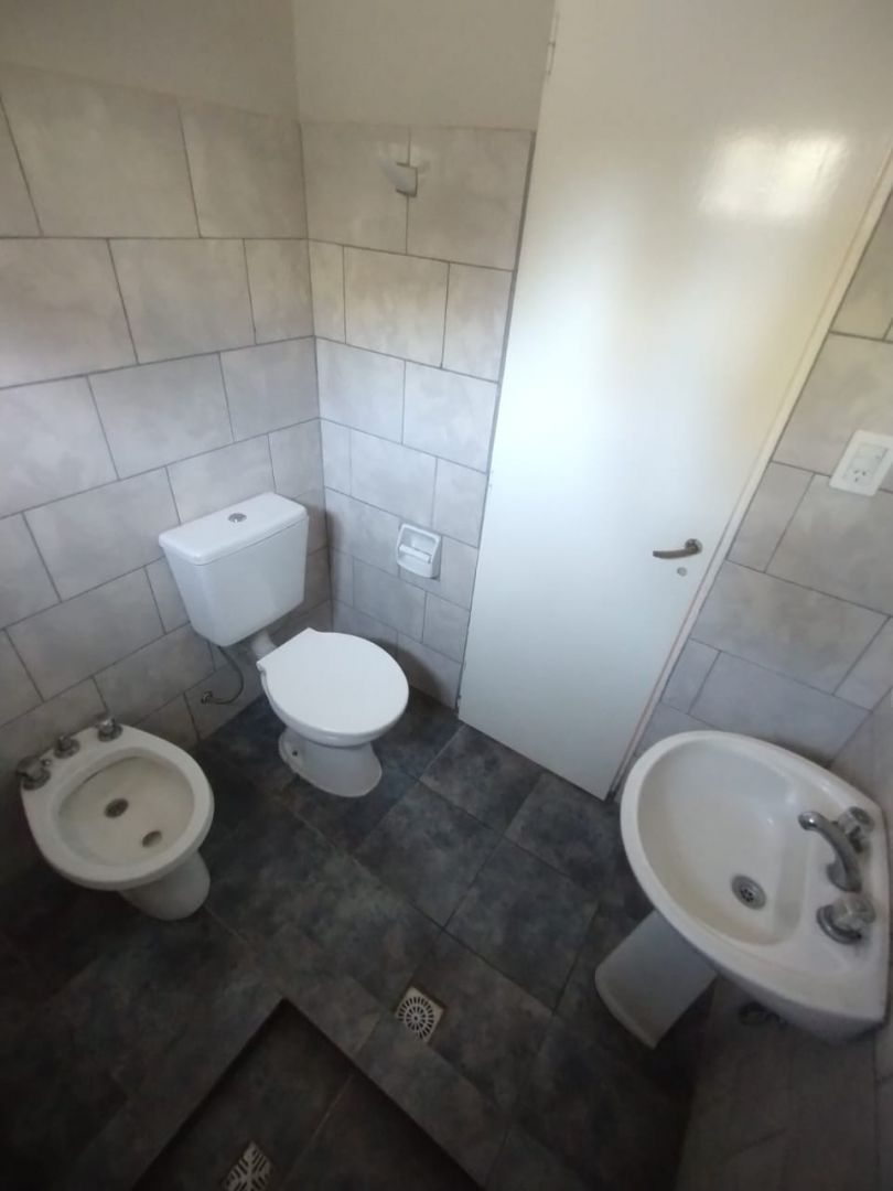VENTA DE CASA EN Veinticinco de Mayo - 6