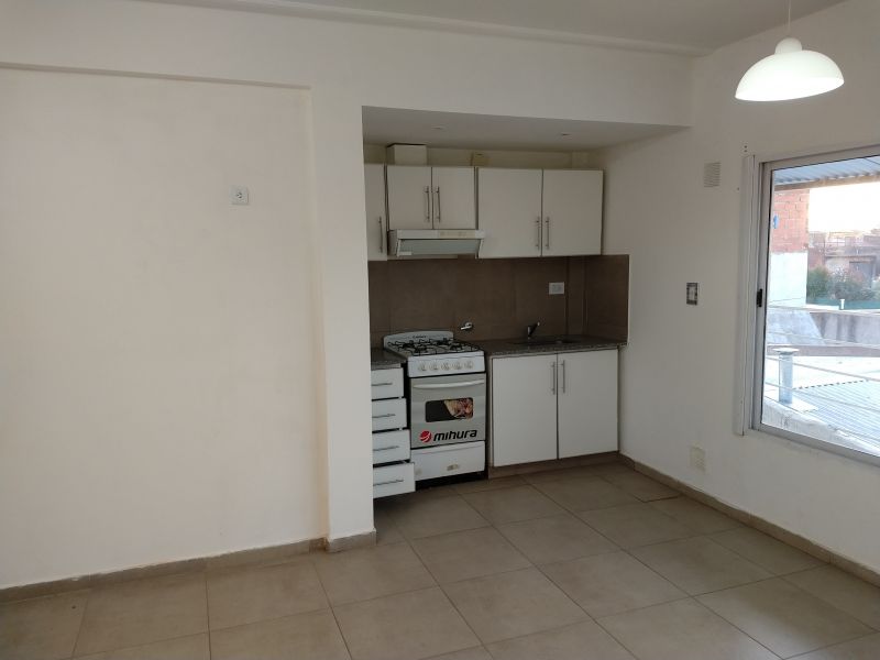 Departamento 3 amb, 55m² en primer piso — Balcarce