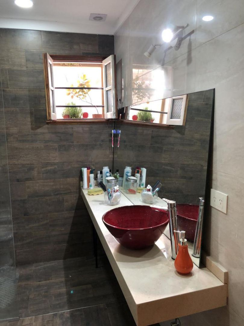 VENTA DE CASA EN G.B.A. Zona Sur - Almirante Brown - 23