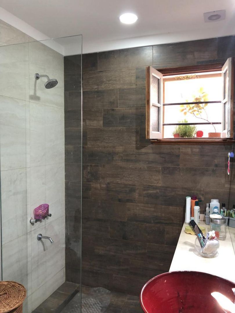 VENTA DE CASA EN G.B.A. Zona Sur - Almirante Brown - 24