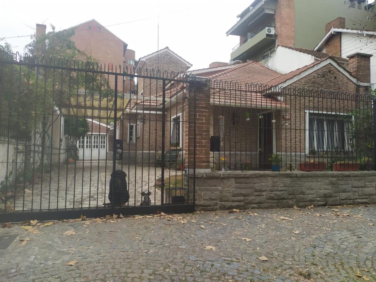 VENTA DE CASA EN G.B.A. Zona Sur - Almirante Brown - 57