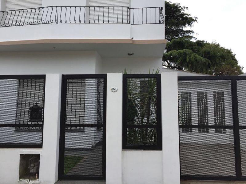 VENTA DE CASA EN Florencio Varela - 4