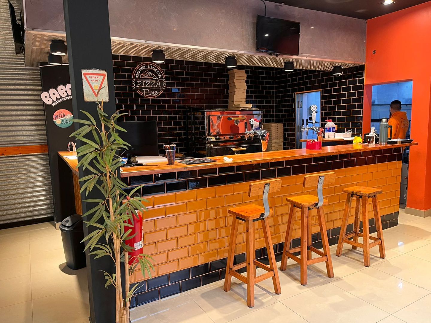 LOCAL EN ALQUILER