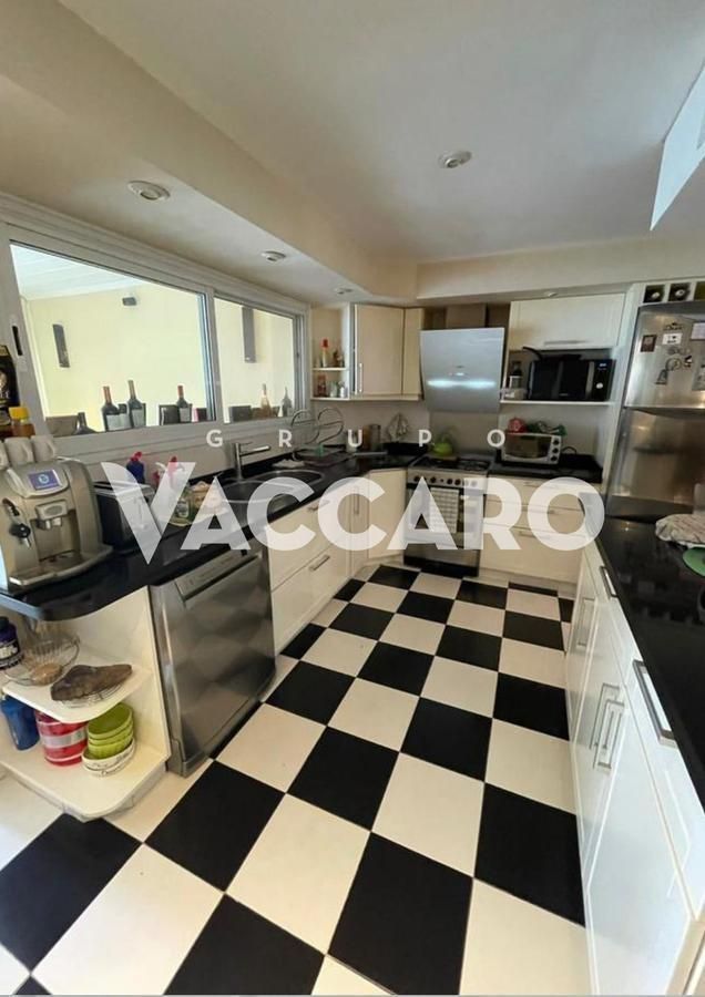 Casa en Venta en Moron, G.B.A. Zona Oeste