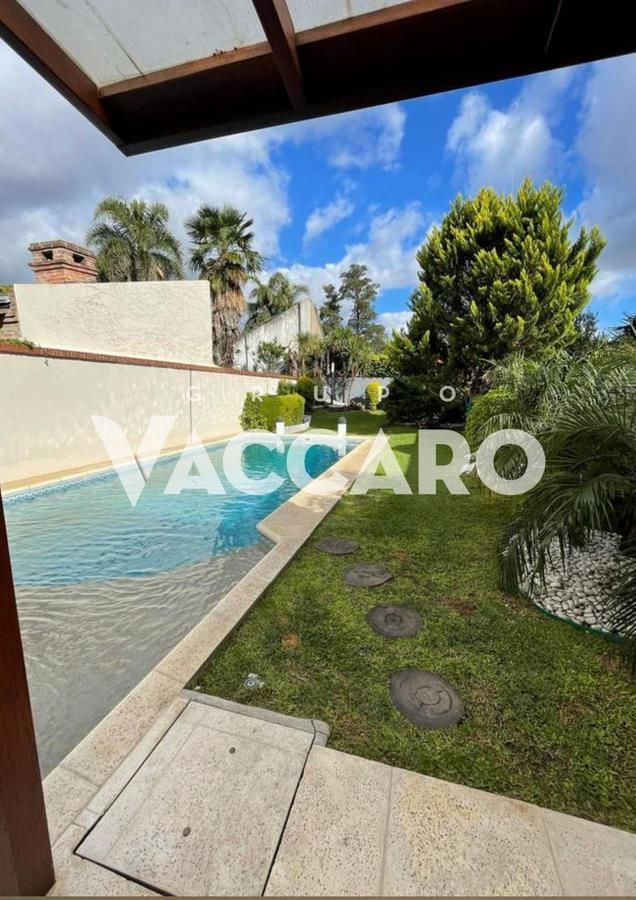 Casa en Venta en Moron, G.B.A. Zona Oeste