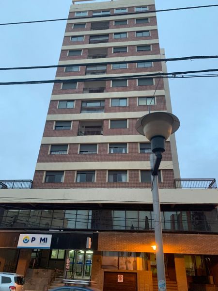 Departamento en área Centro 64 ambientes